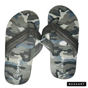 New Sz 13 Camouflage Flip Flops Cat And Jack